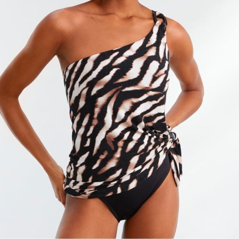 Magicsuit animal print swimsuit NWT
